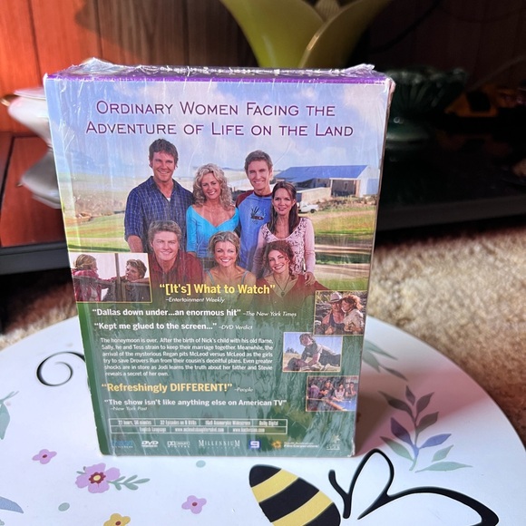 McLeods Daughters - The Complete Fifth Season (DVD, 2008, 8-Disc Set) NEW. - Picture 5 of 15